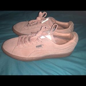 Pink Pumas
